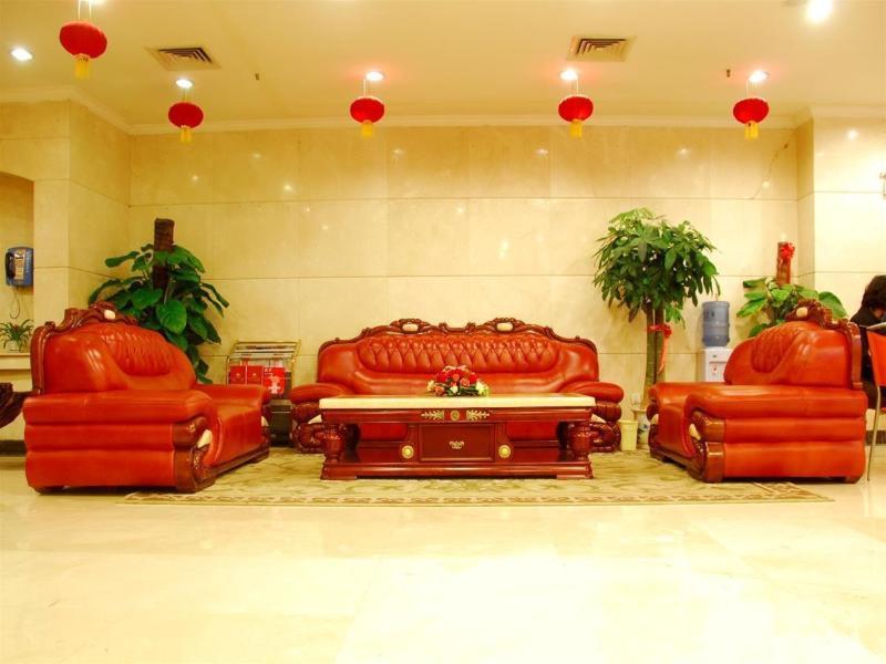 Vienna Hotel Chaoyang Наньнин Экстерьер фото
